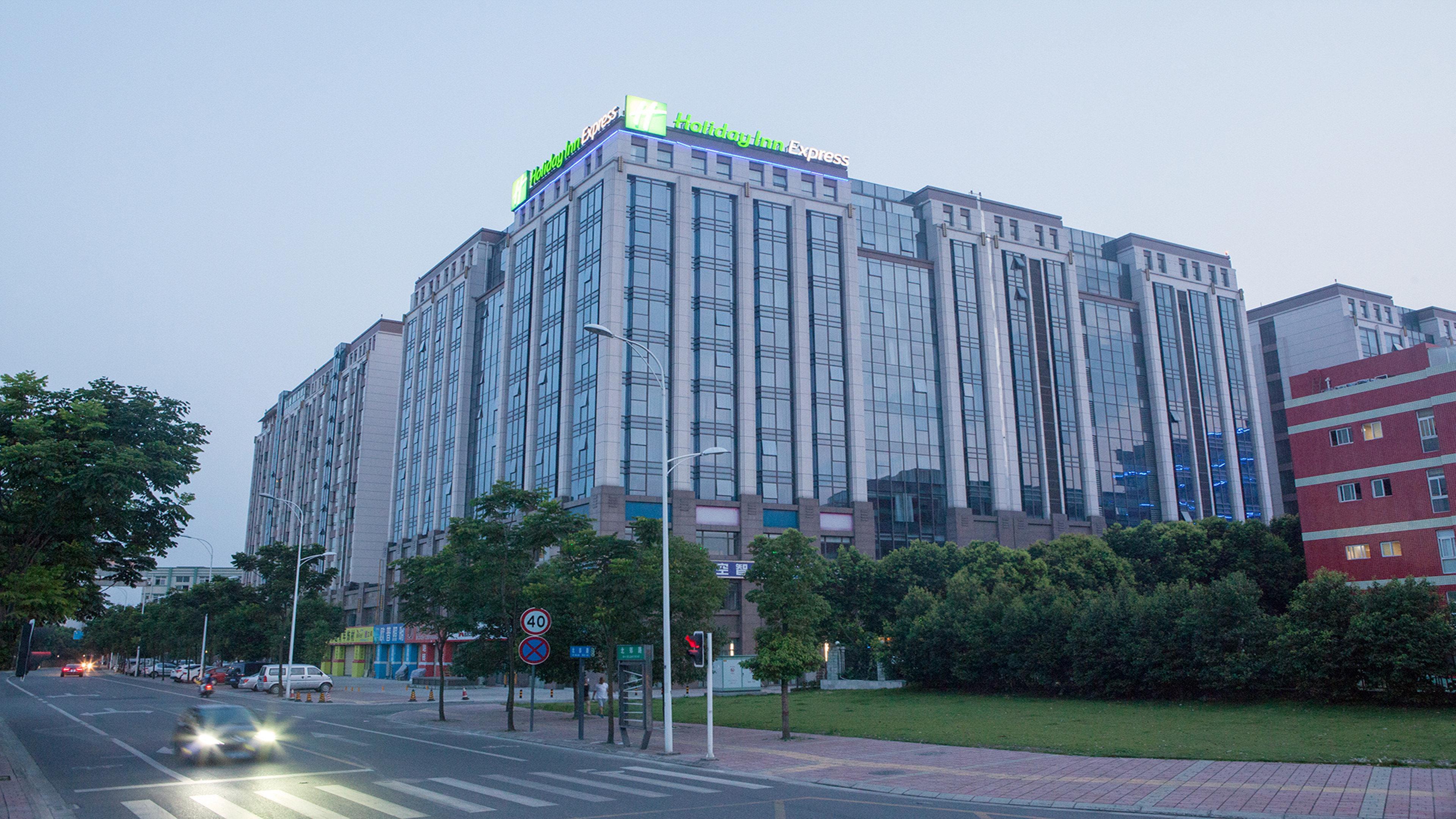 Holiday Inn Express Chengdu Airport Zone Luaran gambar